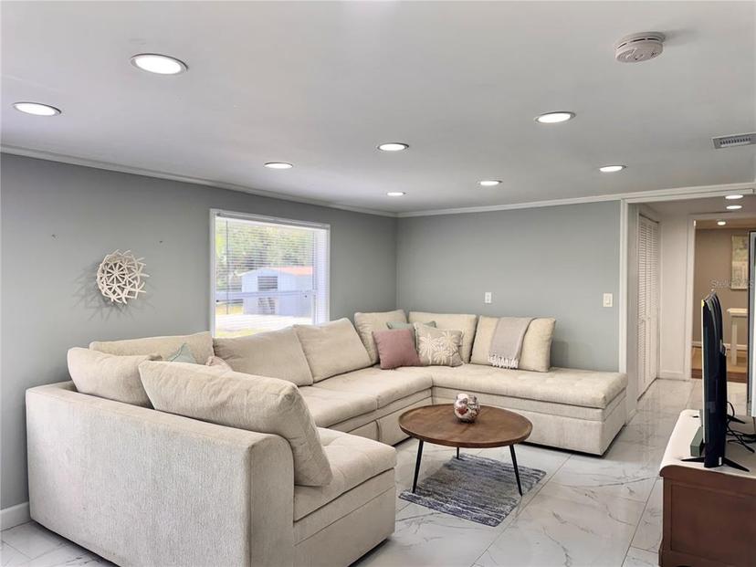 Picture of 726 S Stone Street, Deland FL 32720