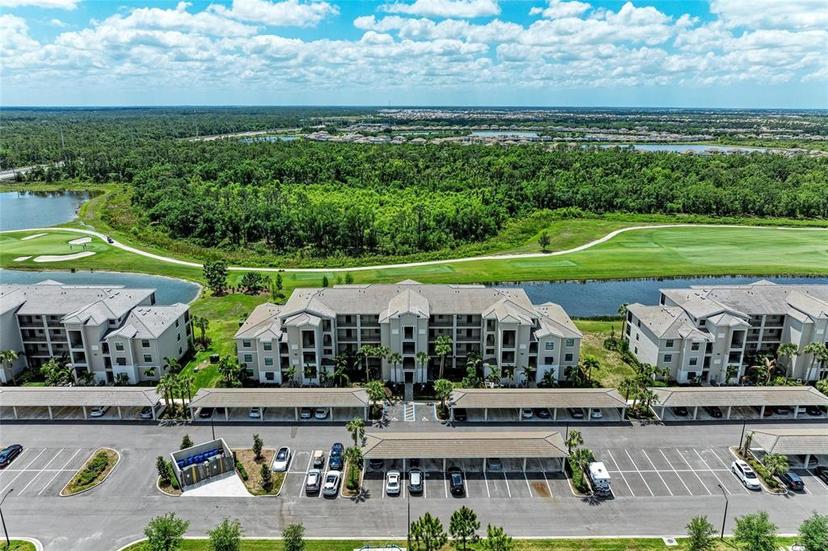 Picture of 18028 Gawthrop Drive Unit 203, Bradenton FL 34211