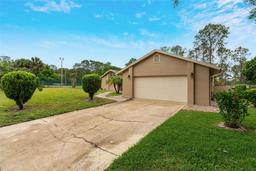 Picture of 9056 Woodbreeze Boulevard, Windermere, FL 34786