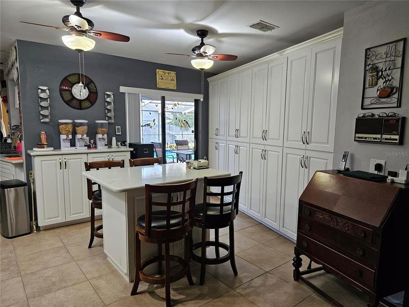 Picture of 2704 E Montague Court E, Clearwater FL 33761