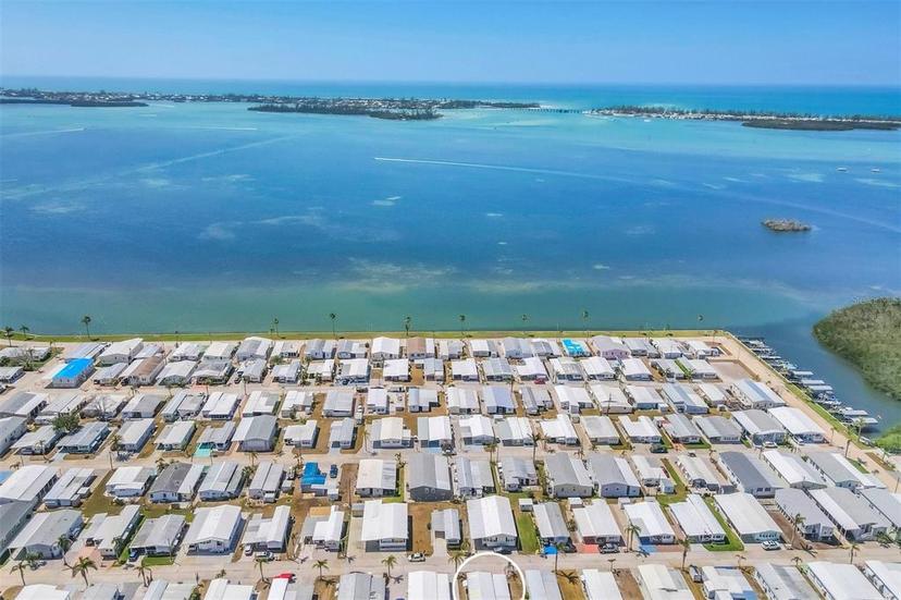 Picture of 10315 Cortez Road W Unit 24H, Bradenton FL 34210