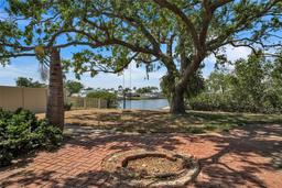 Picture of 4790 Shore Acres Boulevard Ne, St Petersburg, FL 33703