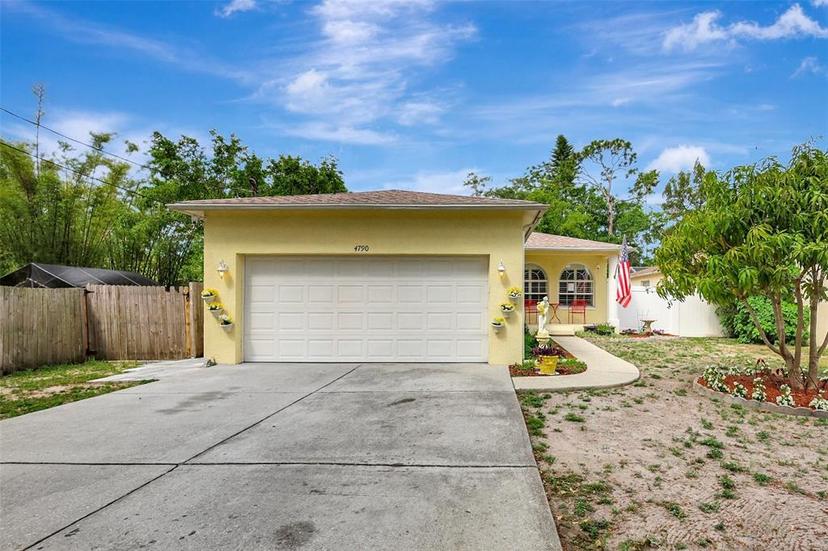 Picture of 4790 70Th Street N, St Petersburg FL 33709