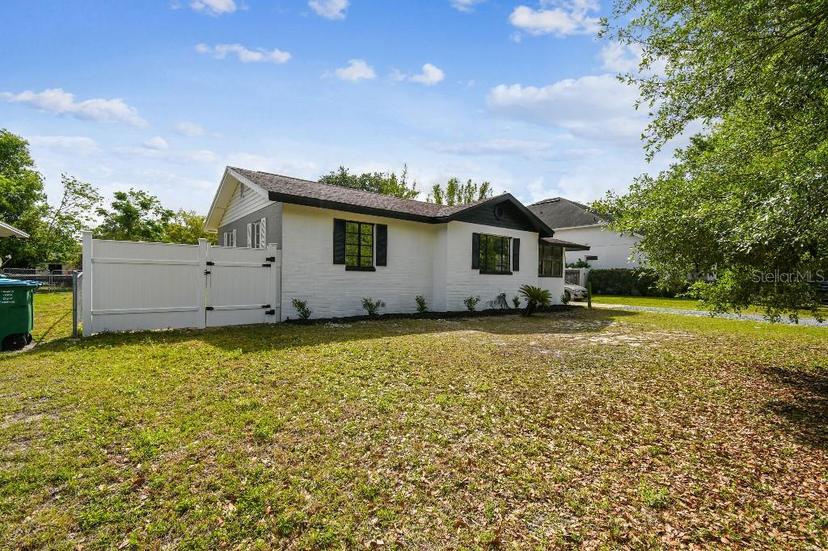 Picture of 1550 Ridgewood Avenue, Maitland FL 32751