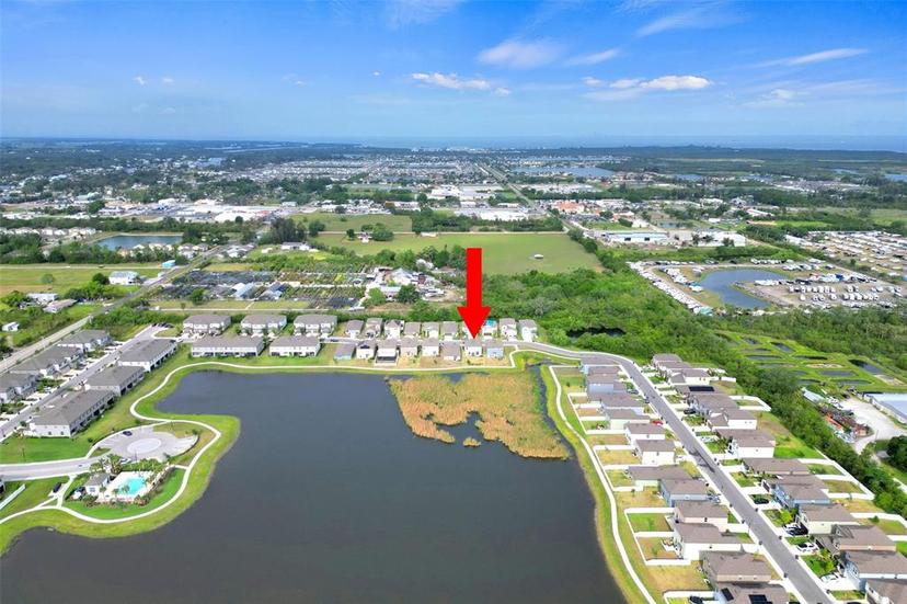 Picture of 582 Royal Empress Dr, Ruskin FL 33570