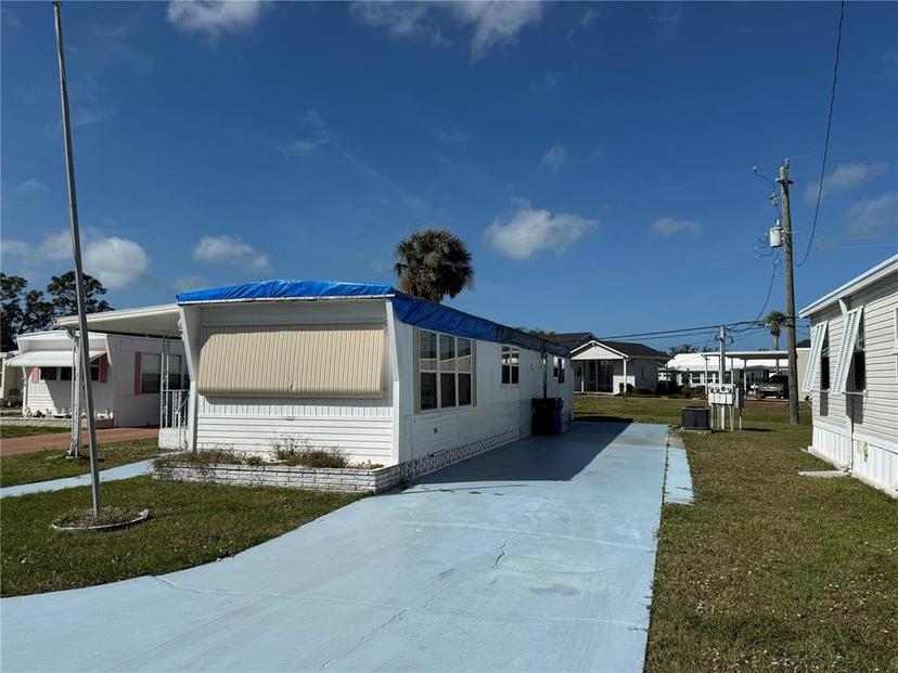 Picture of 218 Outer Drive, Venice FL 34285