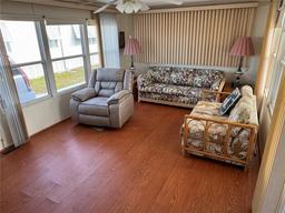 Picture of 218 Outer Drive, Venice, FL 34285