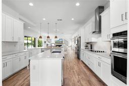 Picture of 10254 Beechwood Lane, Orlando, FL 32832