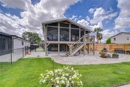 Picture of 202 7Th Street Sw, Ruskin, FL 33570