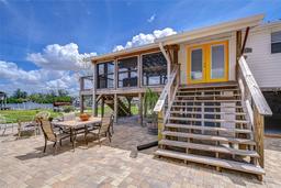 Picture of 202 7Th Street Sw, Ruskin, FL 33570