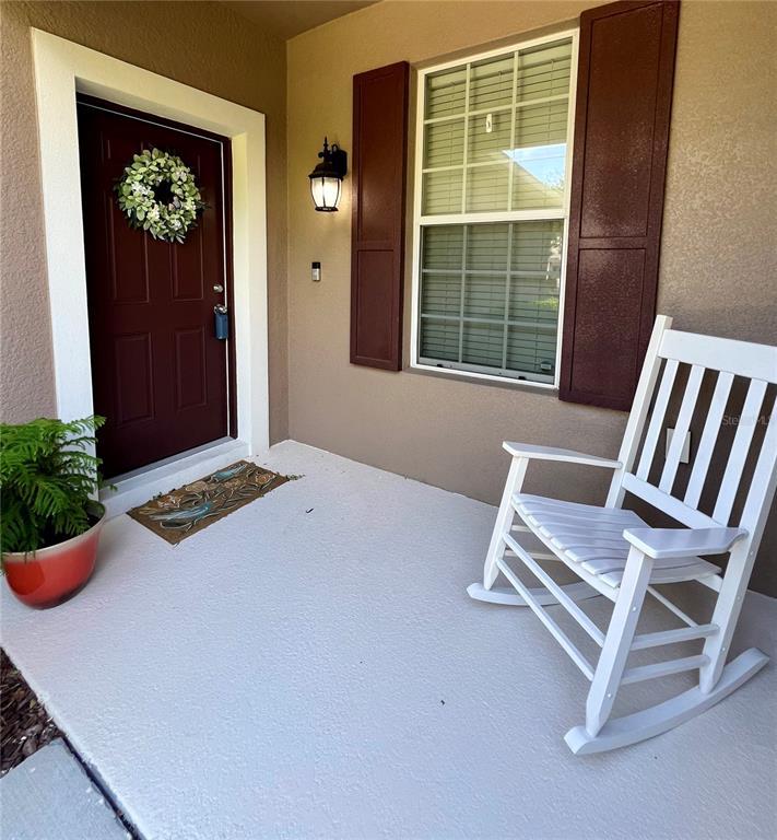 Picture of 5221 Bannister Park Lane, Lithia FL 33547