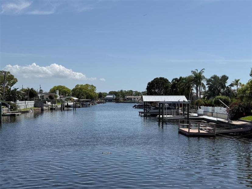 Picture of 1412 Linstock Drive, Holiday FL 34690