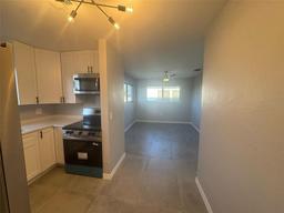 Picture of 342 51St Avenue N, St Petersburg, FL 33703