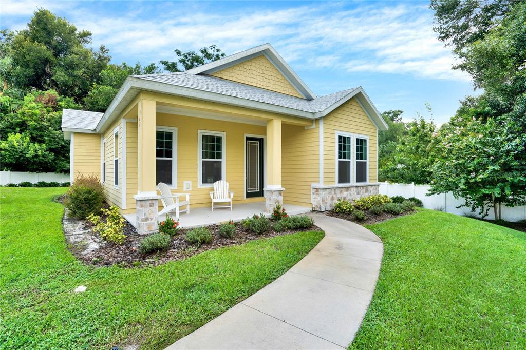 Picture of 967 Azalea Walk Circle, Deland, FL 32724