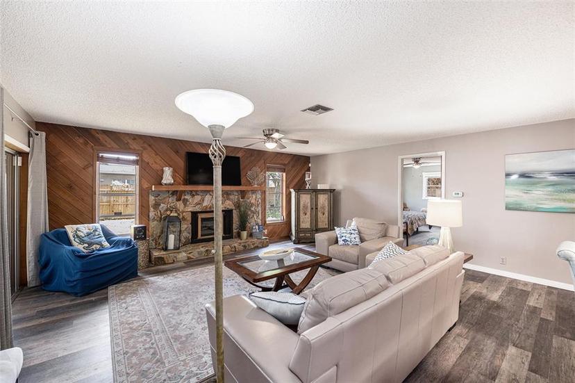 Picture of 13011 115Th Street, Largo FL 33778