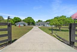 Picture of 2563 SE 156Th Place Road, Summerfield, FL 34491