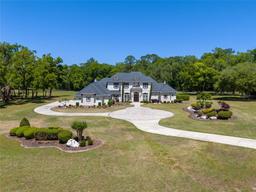 Picture of 14742 NW 11Th Place, Newberry, FL 32669