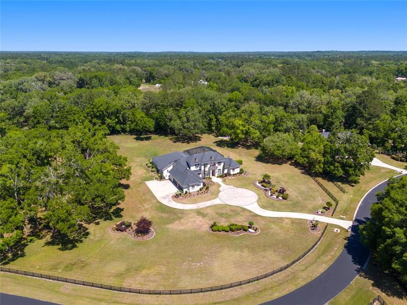 Picture of 14742 NW 11Th Place, Newberry FL 32669