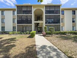 Picture of 3188 Lake Pine Way S Unit B1, Tarpon Springs, FL 34688
