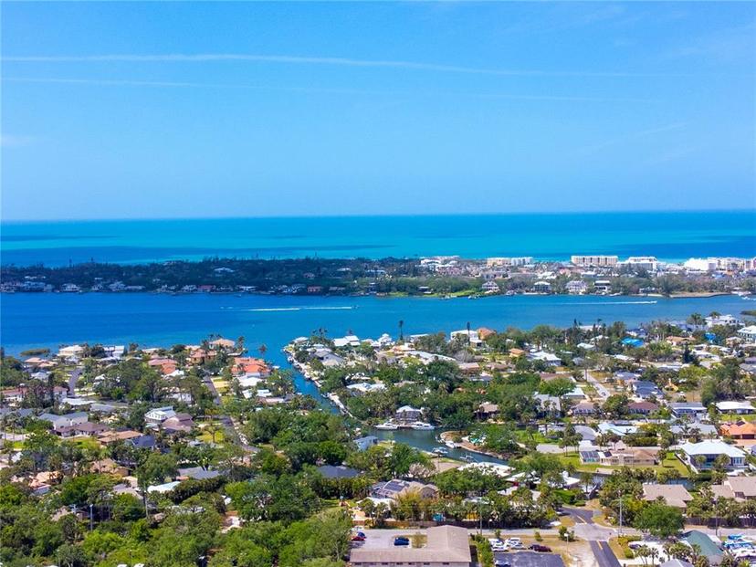 Picture of 2048 Champion Street, Sarasota FL 34231