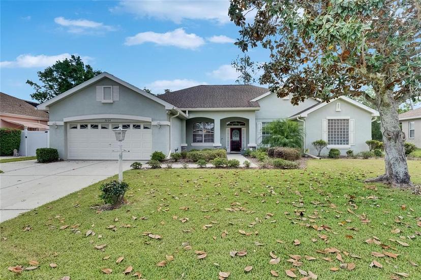Picture of 3004 Spring Hammock Drive, Plant City FL 33566