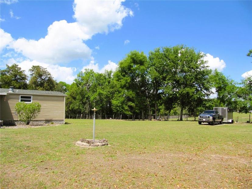 Picture of 4176 County Road 110, Oxford FL 34484
