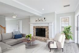 Picture of 8706 Elmwood Lane, Tampa, FL 33615