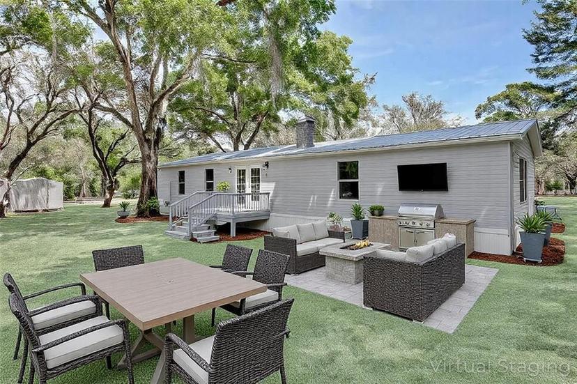 Picture of 103 Albany Court, Satsuma FL 32189