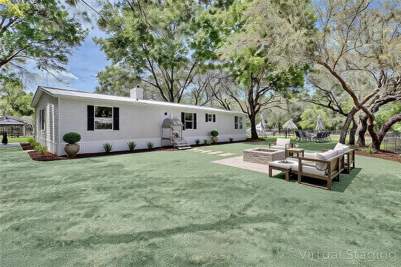 Picture of 103 Albany Court, Satsuma FL 32189