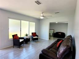 Picture of 2035 Vinson Avenue, Sarasota, FL 34232