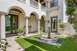 Picture of 927 Anchorage Road, Tampa, FL 33602