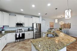 Picture of 8924 Dove Valley Way, Davenport, FL 33896
