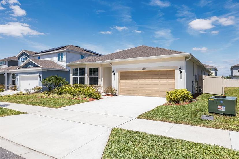 Picture of 4012 Meandering Bay Drive, Apopka FL 32712