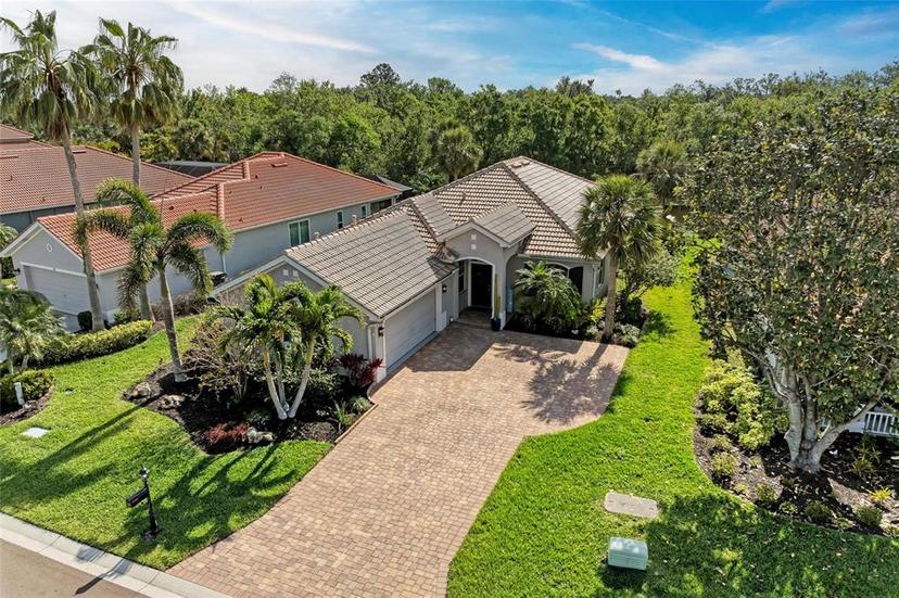 Picture of 643 Misty Pond Court, Bradenton FL 34212