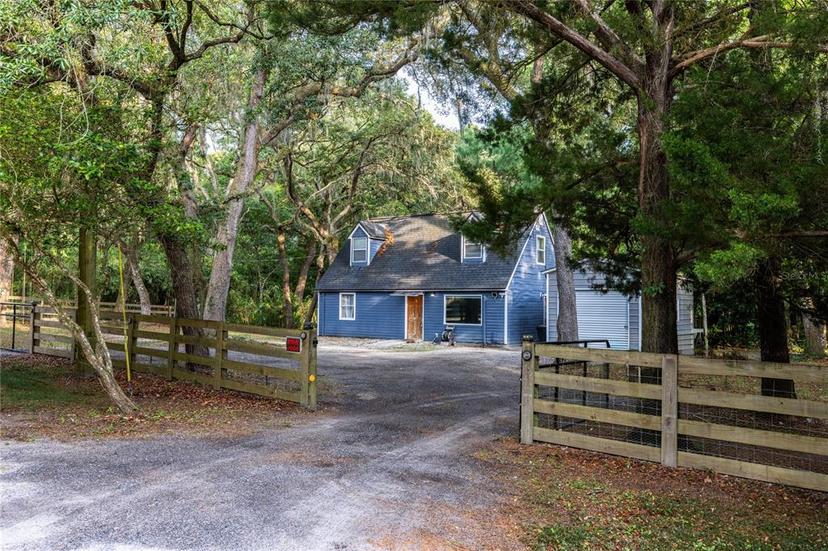 Picture of 2751 SE 24Th Place, Gainesville FL 32641