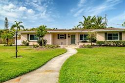 Picture of 3072 Meyer Drive, Sarasota, FL 34239