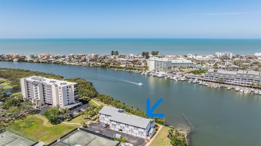 Picture of 14800 Walsingham Road Unit 1202, Largo, FL 33774
