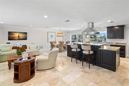 Picture of 2057 Kansas Avenue Ne, St Petersburg, FL 33703