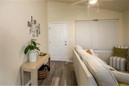 Picture of 1282 Cottage Circle, Tavares, FL 32778