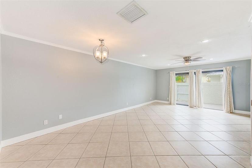Picture of 8800 Bardmoor Boulevard Unit 11, Seminole FL 33777