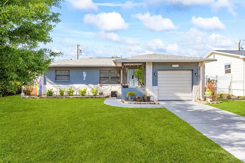 Picture of 4235 Dartmouth Avenue N, St Petersburg FL 33713