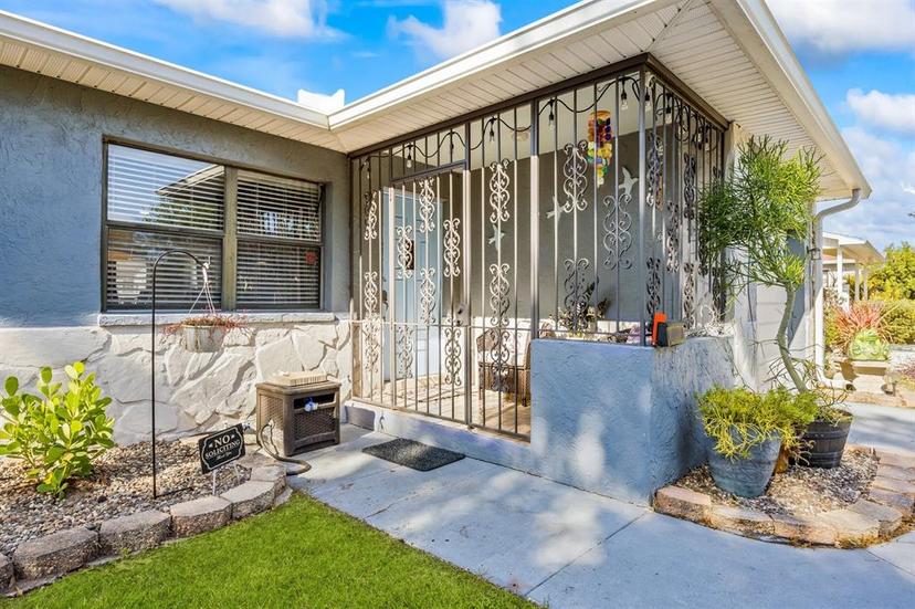 Picture of 4235 Dartmouth Avenue N, St Petersburg FL 33713