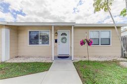 Picture of 1142 56Th Avenue N, St Petersburg, FL 33703