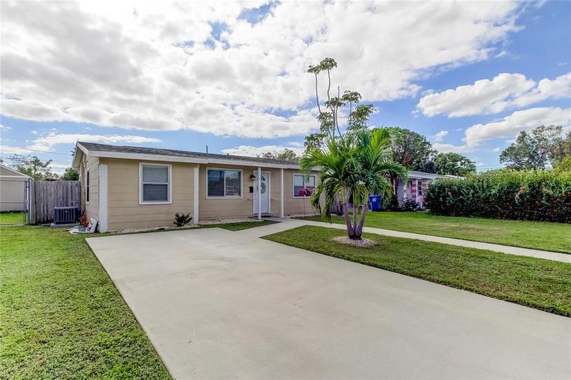 Picture of 1142 56Th Avenue N, St Petersburg FL 33703