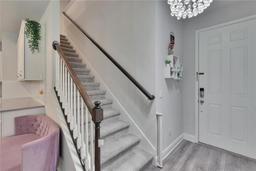Picture of 5922 Grand Sonata Avenue, Lutz, FL 33558