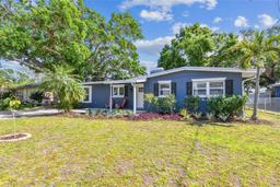 Picture of 4436 W Bay Villa Avenue, Tampa, FL 33611