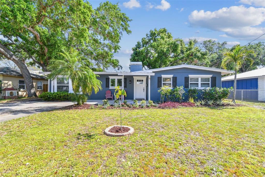 Picture of 4436 W Bay Villa Avenue, Tampa, FL 33611