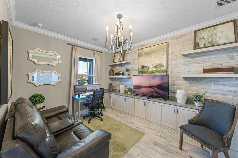 Picture of 1062 Lakeside Estates Drive, Apopka FL 32703