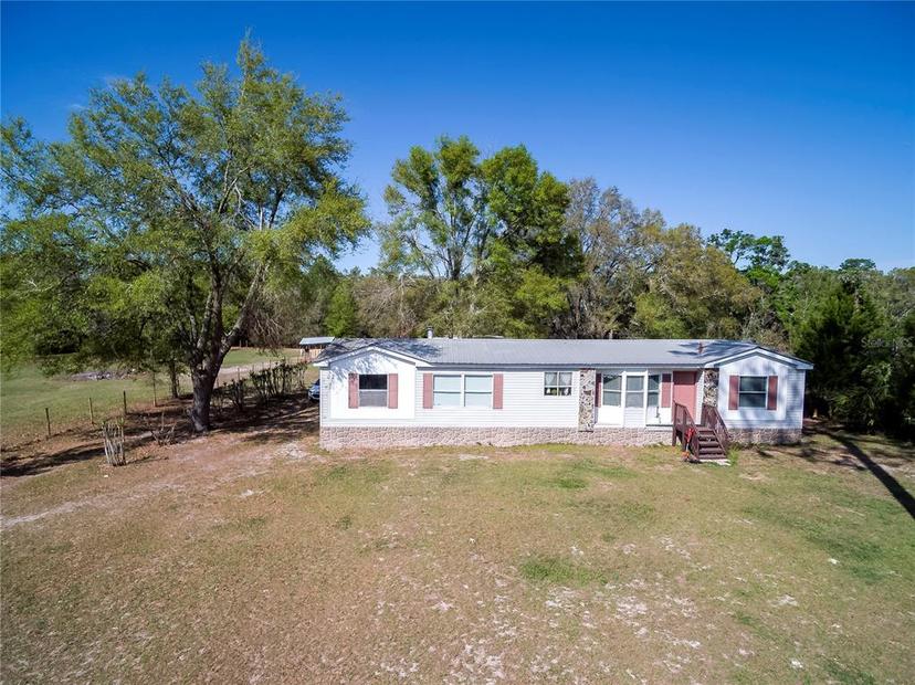 Picture of 7541 NE 349 Highway, Old Town FL 32680