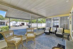 Picture of 20 Hawaiian Way, Leesburg, FL 34788